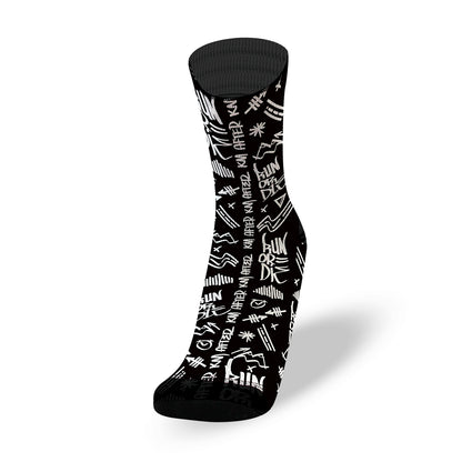 EAT PASTA RUN FASTA | ENDURANCE SOCKS